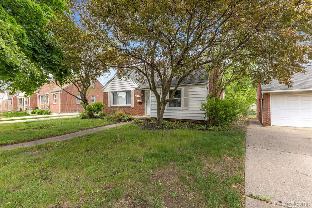 21311 Outer Drive Dearborn City, MI 48124