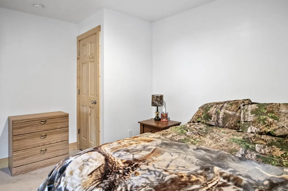 2485 W Lake Shore Drive Merrill Township, MI 49309