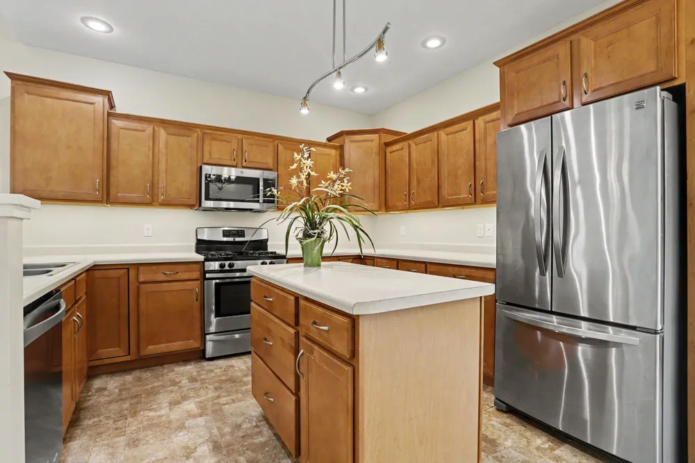 6945 Hunters Creek Comstock Charter Township, MI 49048