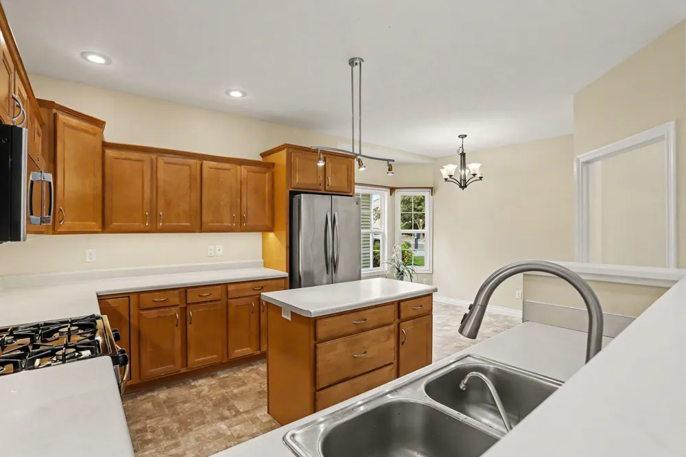 6945 Hunters Creek Comstock Charter Township, MI 49048