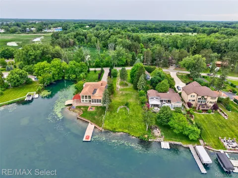 14189 Swanee Beach Drive