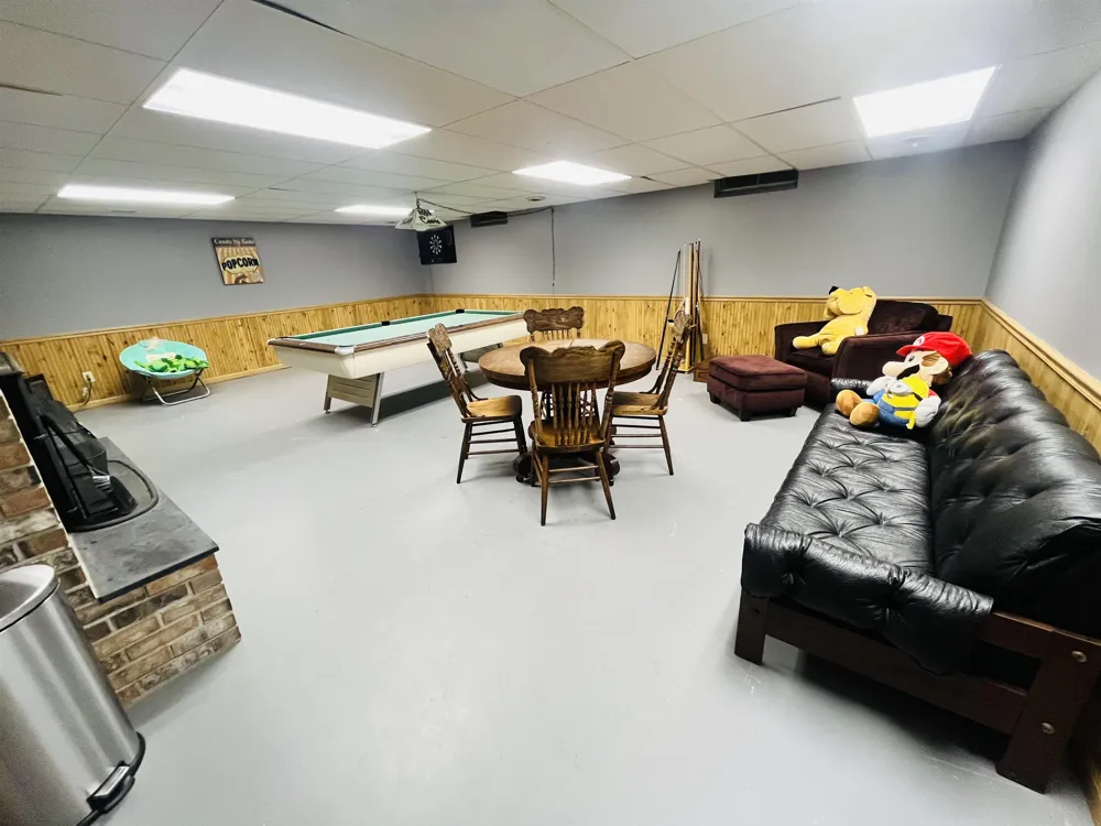 2009 Sunnyside Drive Cadillac City, MI 49601