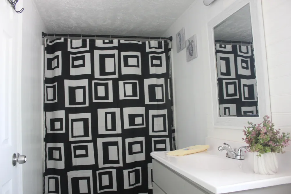 27 Inca Drive SW Byron Township, MI 49548
