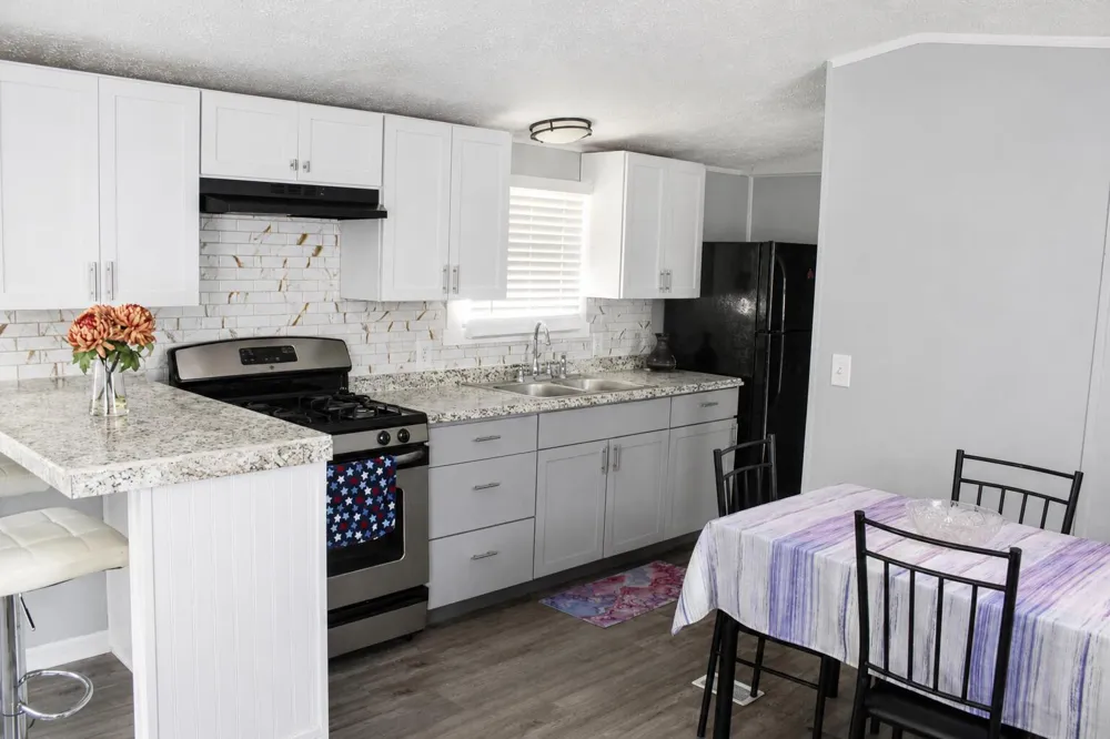 27 Inca Drive SW Byron Township, MI 49548