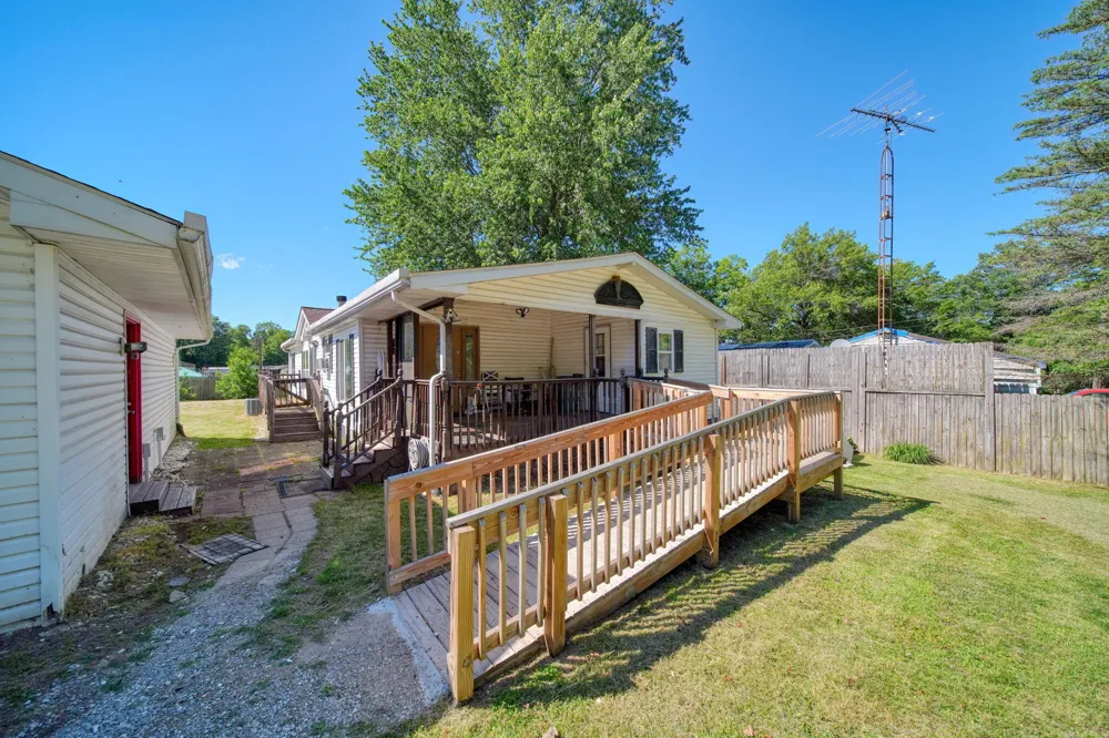 4498 Yuma Drive Henrietta Township, MI 49201