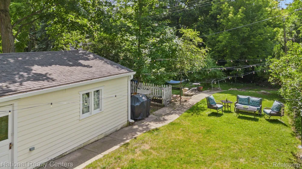 116 S Rogers Street Northville City, MI 48167