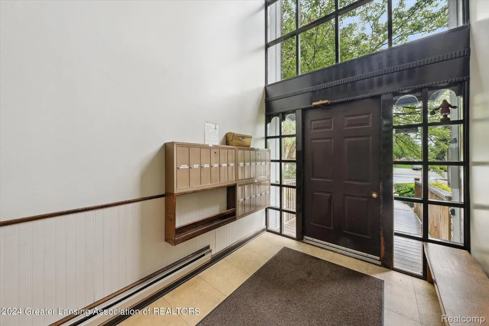 2926 Mount Hope Road Meridian Charter Township, MI 48864