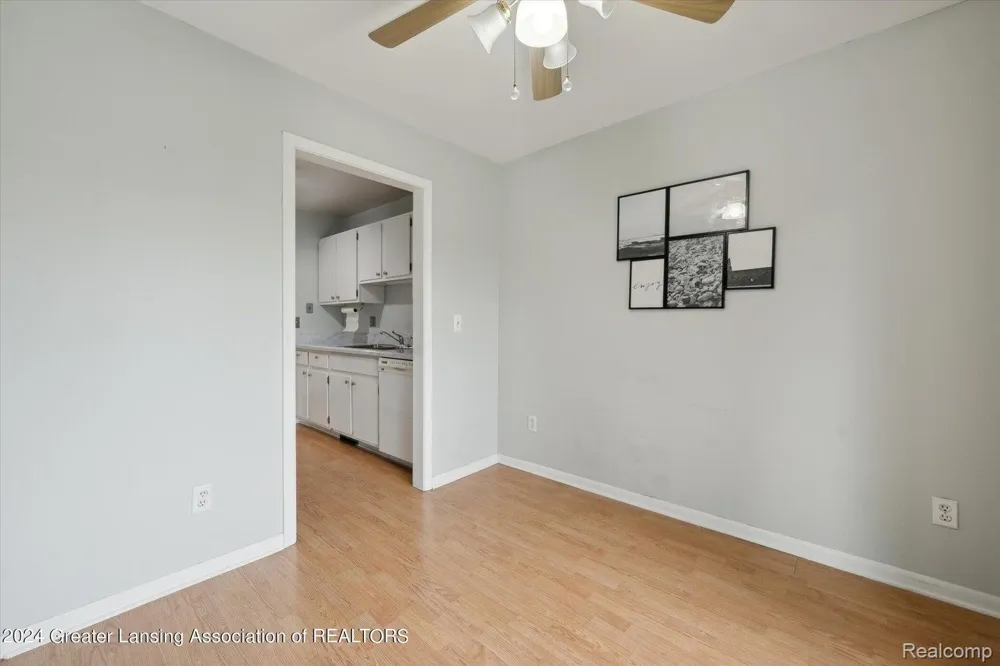 2926 Mount Hope Road Meridian Charter Township, MI 48864