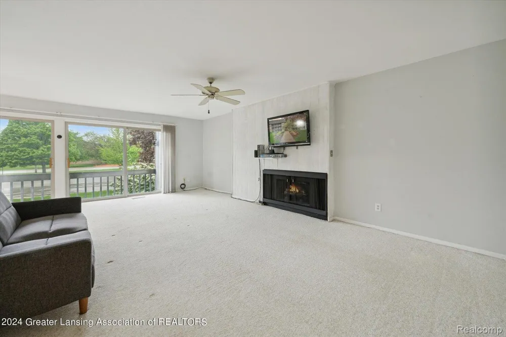 2926 Mount Hope Road Meridian Charter Township, MI 48864