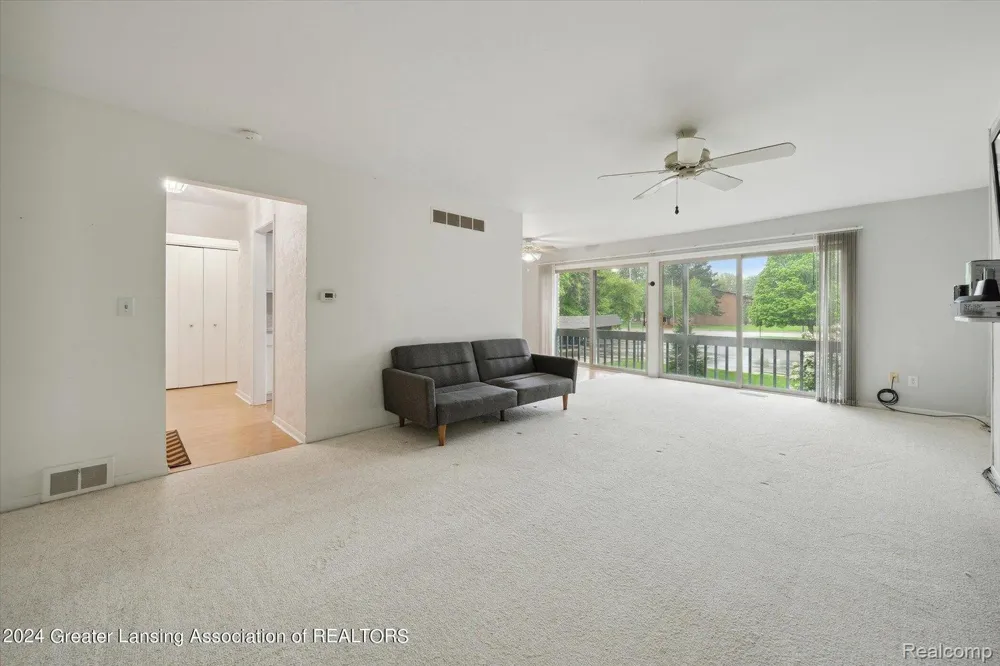 2926 Mount Hope Road Meridian Charter Township, MI 48864
