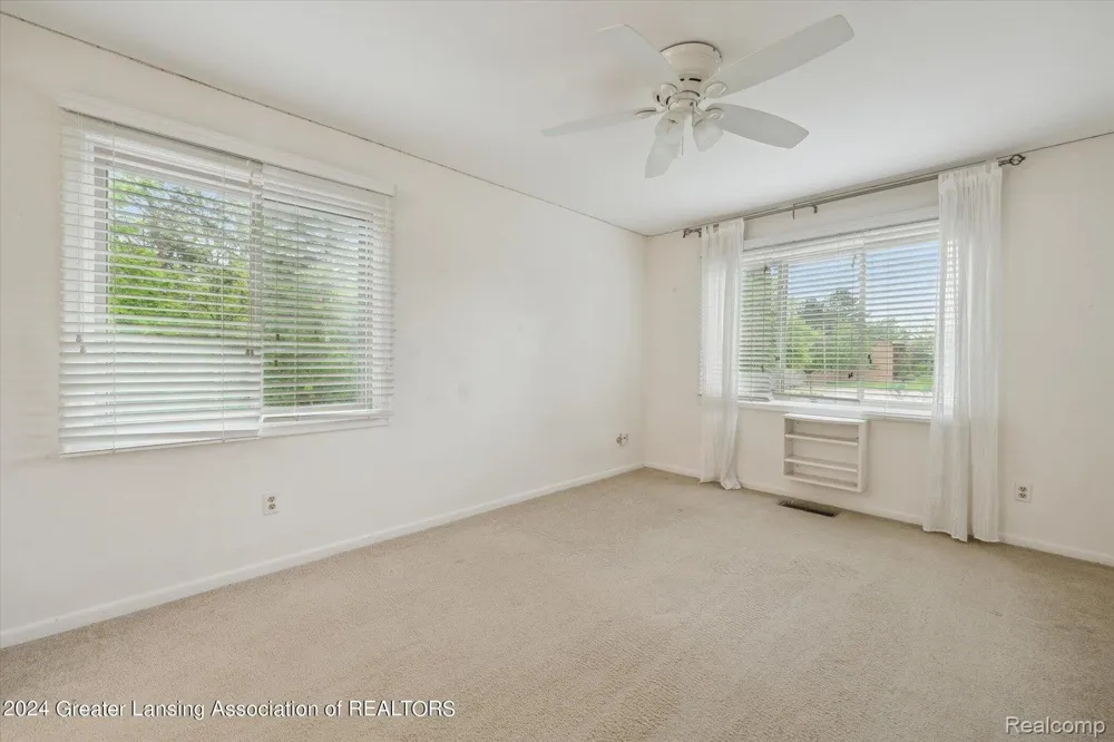 2926 Mount Hope Road Meridian Charter Township, MI 48864