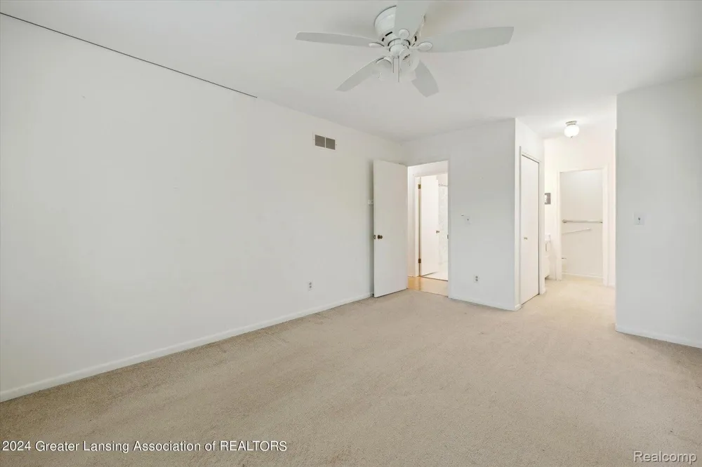 2926 Mount Hope Road Meridian Charter Township, MI 48864