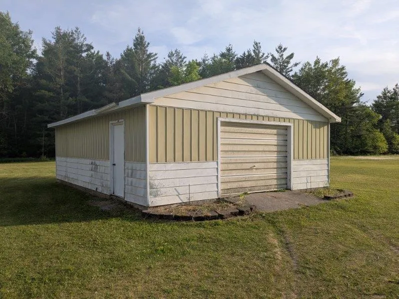 511 W Main Street Plainfield Township, MI 48739