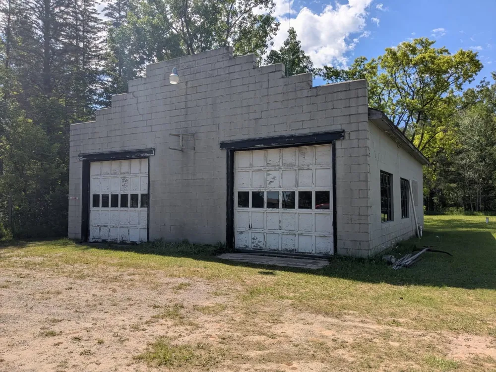 511 W Main Street Plainfield Township, MI 48739