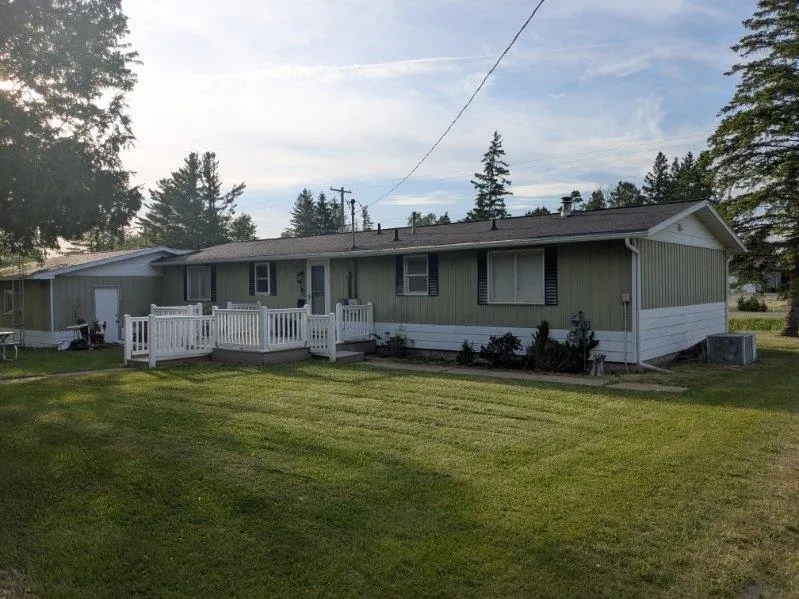 511 W Main Street Plainfield Township, MI 48739