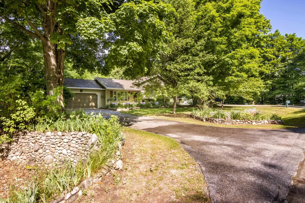2494 Holland Circle Blair Township, MI 49685