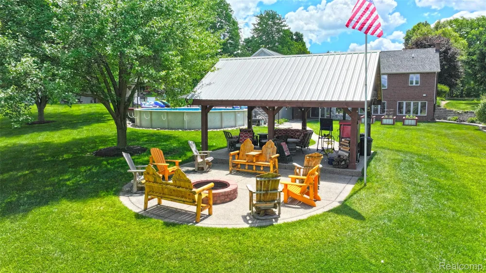 5233 Crawford Road Dryden Township, MI 48428