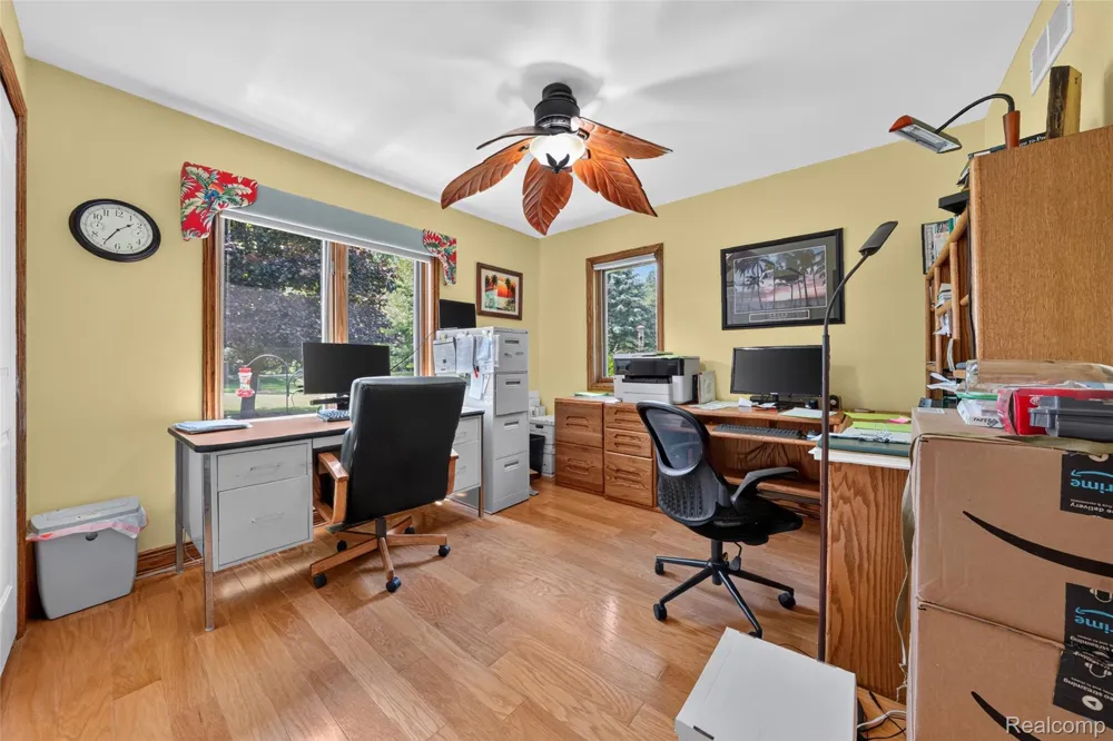5233 Crawford Road Dryden Township, MI 48428