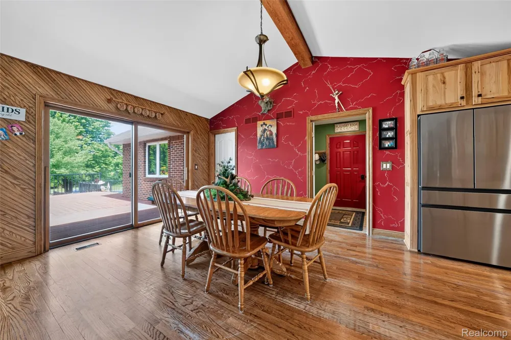 5233 Crawford Road Dryden Township, MI 48428