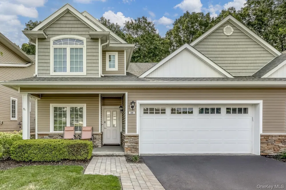 38 Westminster Way Pomona, NY 10970