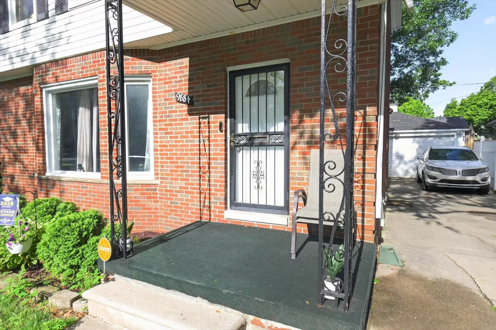 9884 W Outer Drive W Detroit City, MI 48223