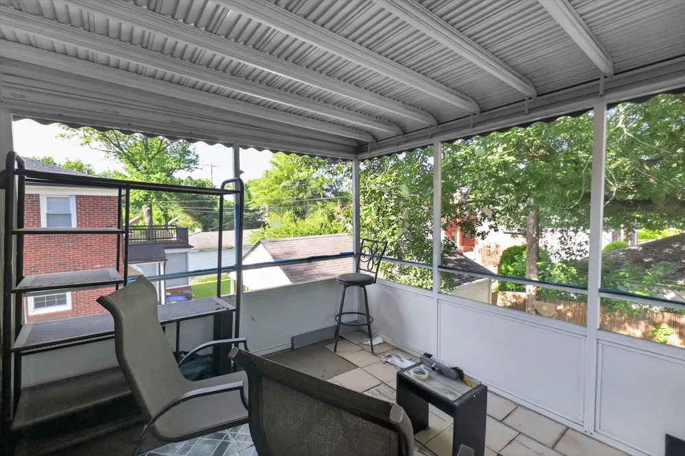 9884 W Outer Drive W Detroit City, MI 48223