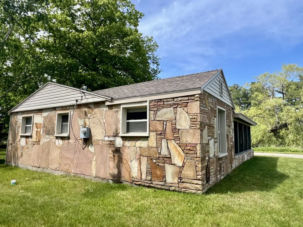 3325 US-23 N Oscoda Charter Township, MI 48750