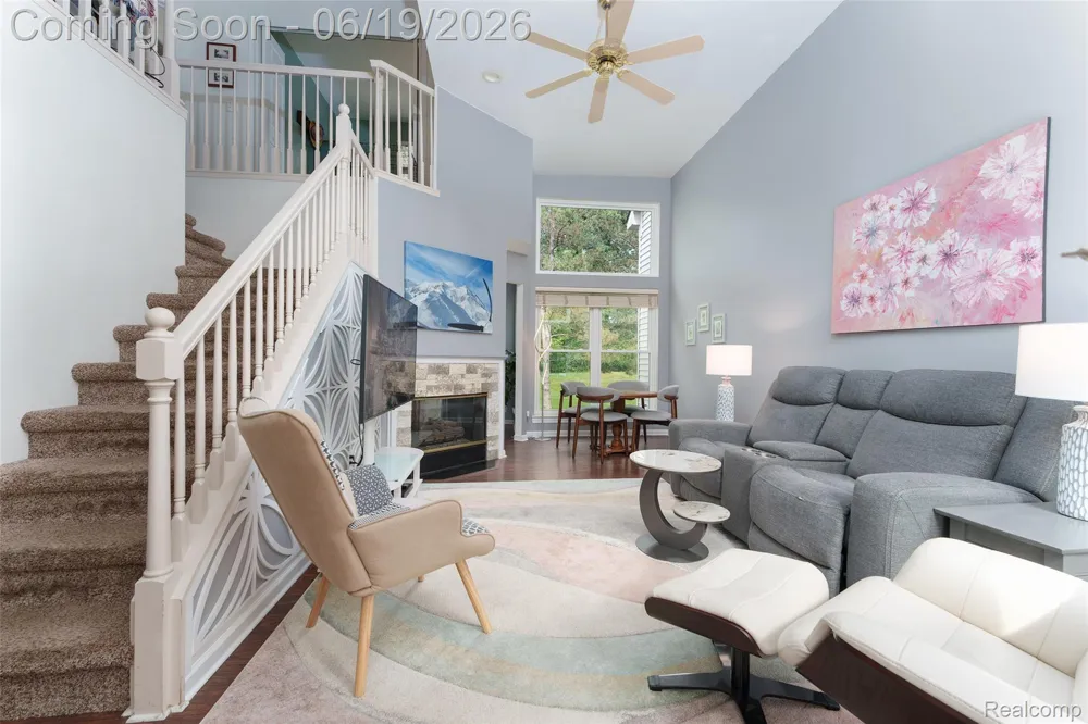 1021 Calpernia Wixom City, MI 48393