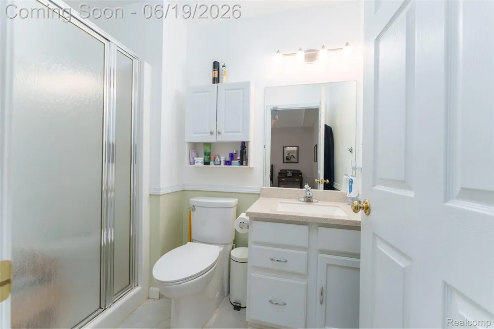 1021 Calpernia Wixom City, MI 48393