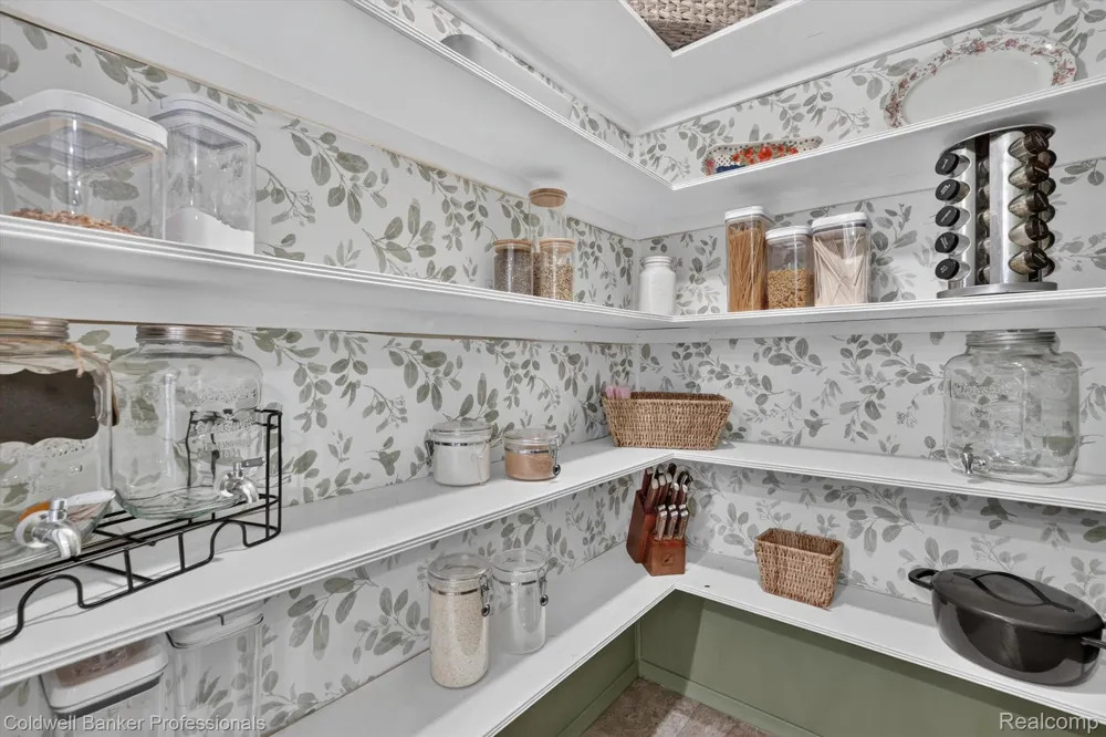 3024 Harold Drive Oregon Township, MI 48421