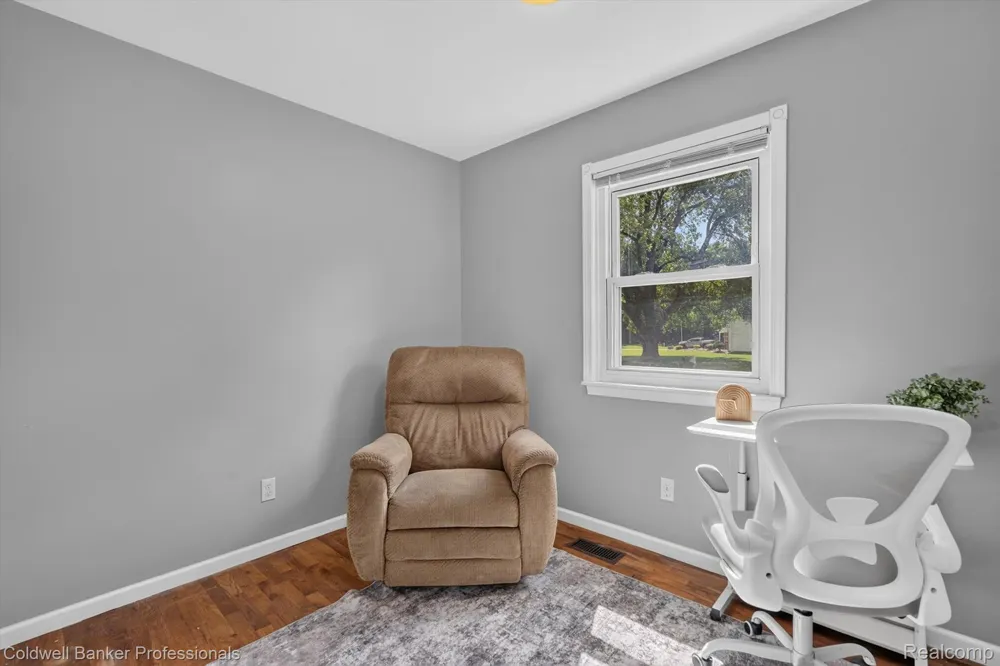 3024 Harold Drive Oregon Township, MI 48421