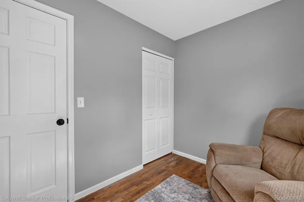 3024 Harold Drive Oregon Township, MI 48421