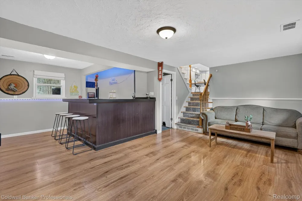 3024 Harold Drive Oregon Township, MI 48421