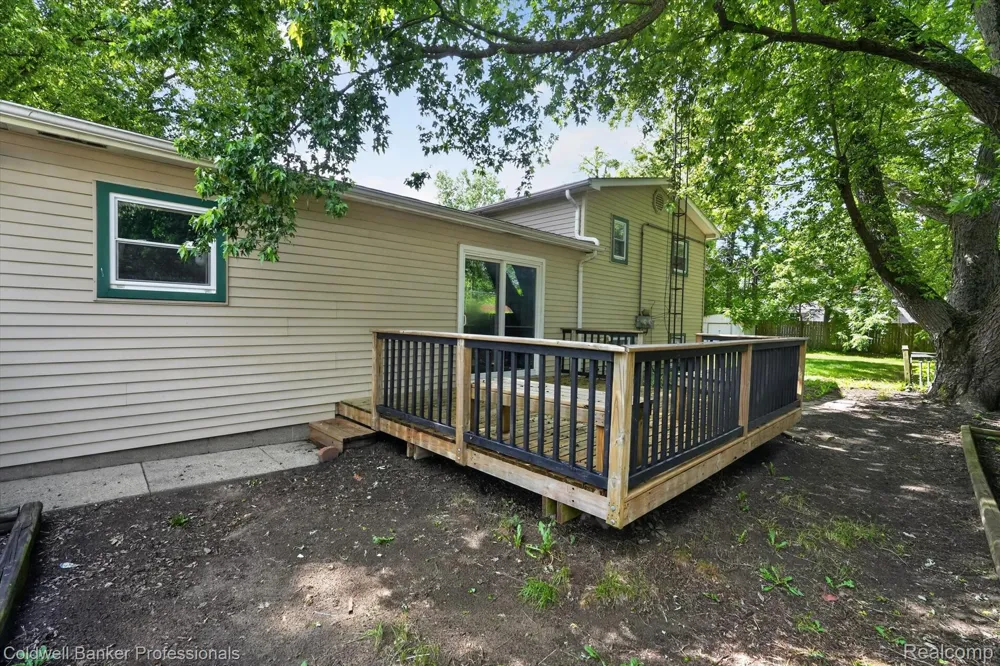 3024 Harold Drive Oregon Township, MI 48421