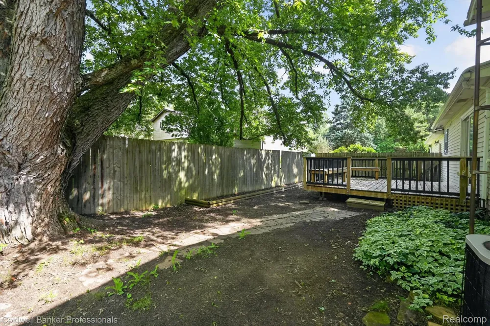 3024 Harold Drive Oregon Township, MI 48421
