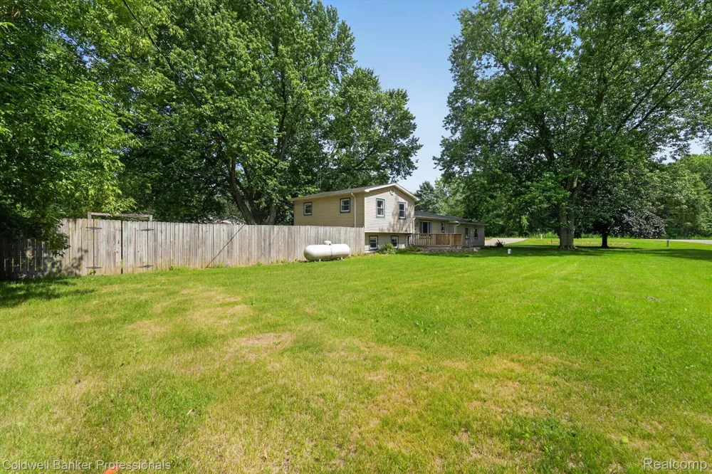 3024 Harold Drive Oregon Township, MI 48421