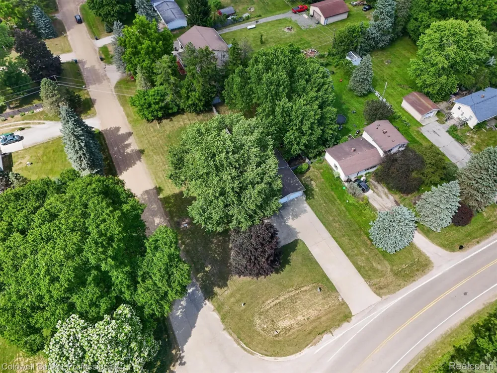 3024 Harold Drive Oregon Township, MI 48421