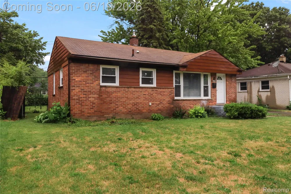 24241 Coolidge Highway Oak Park City, MI 48237
