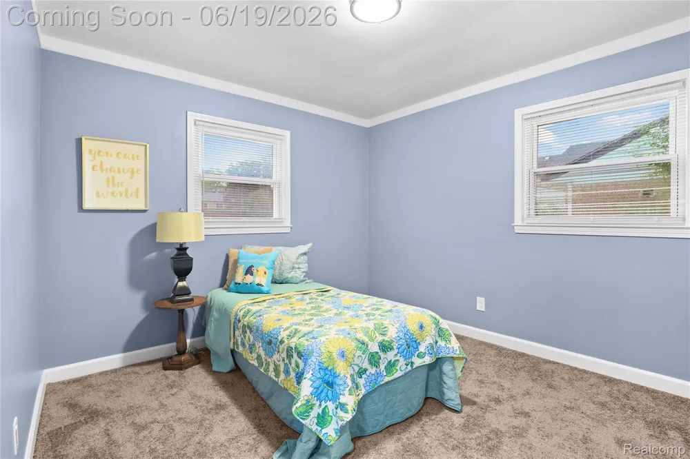 24241 Coolidge Highway Oak Park City, MI 48237