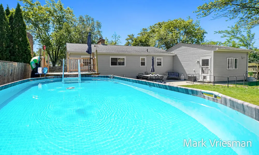 3125 Coolidge Road Roosevelt Park City, MI 49441