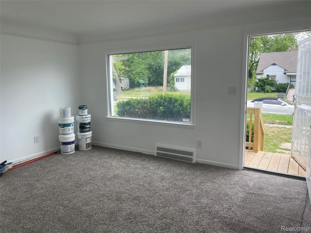26861 Kitch Street Inkster City, MI 48141