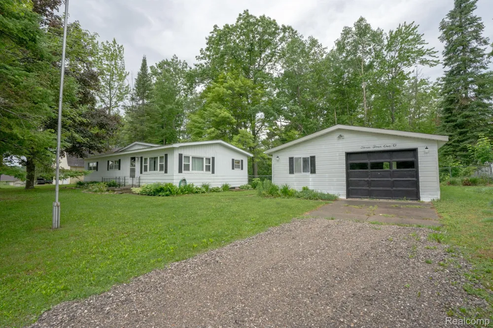 3410 Algonquin Trail Curtis Township, MI 48737
