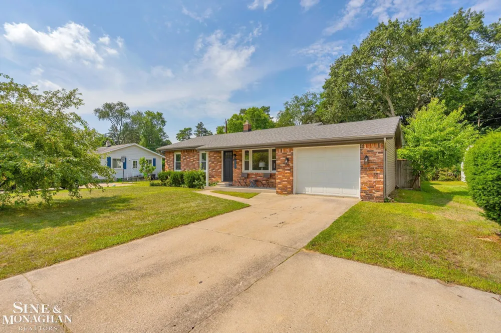 2849 20th Avenue Port Huron City, MI 48060