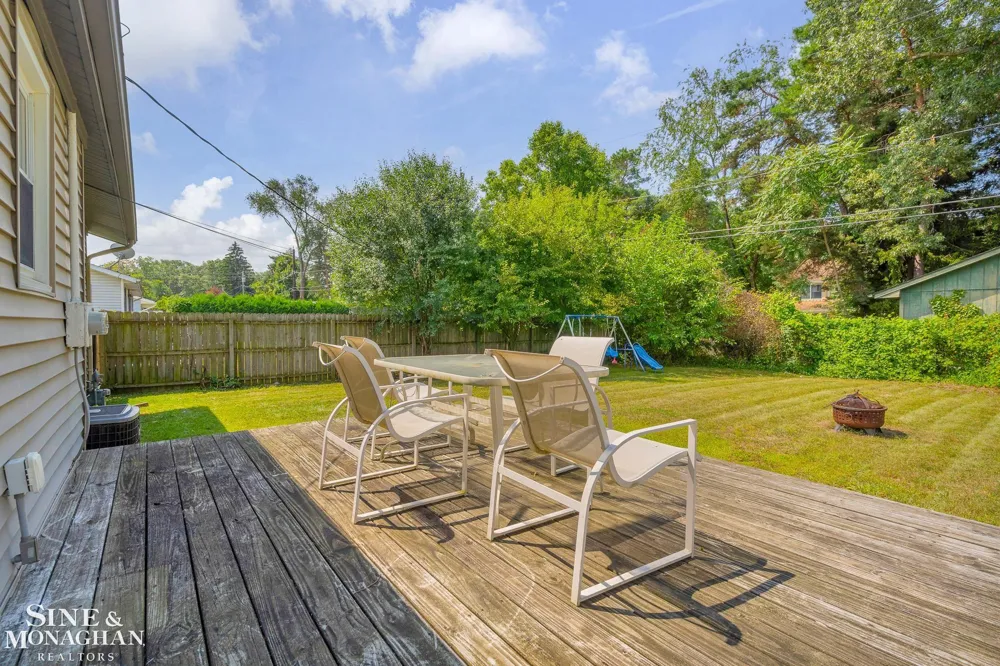 2849 20th Avenue Port Huron City, MI 48060