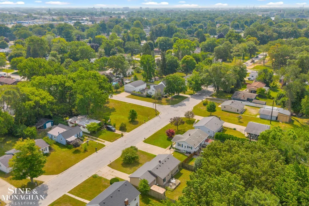 2849 20th Avenue Port Huron City, MI 48060
