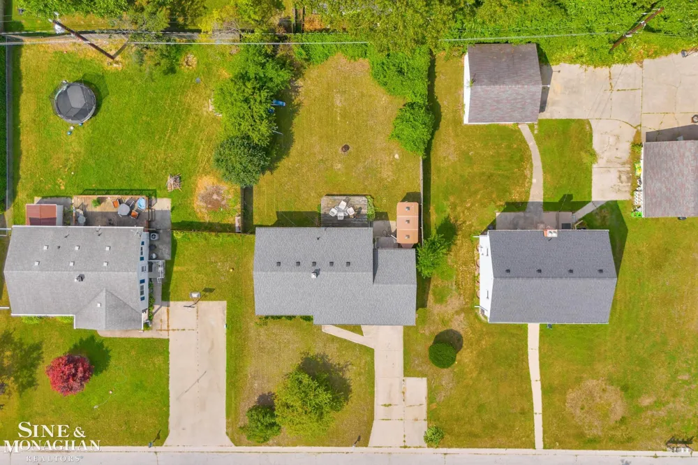 2849 20th Avenue Port Huron City, MI 48060