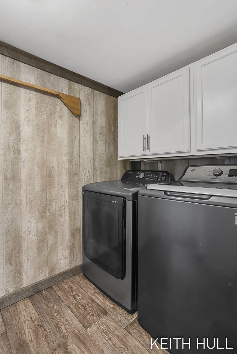 1328 Maplerow Avenue NW Walker City, MI 49534