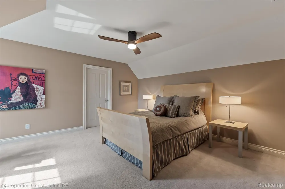 595 Ridge Point Drive Dundee Village, MI 48131