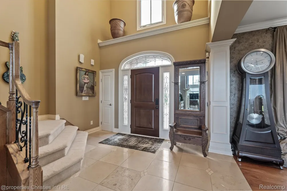 595 Ridge Point Drive Dundee Village, MI 48131