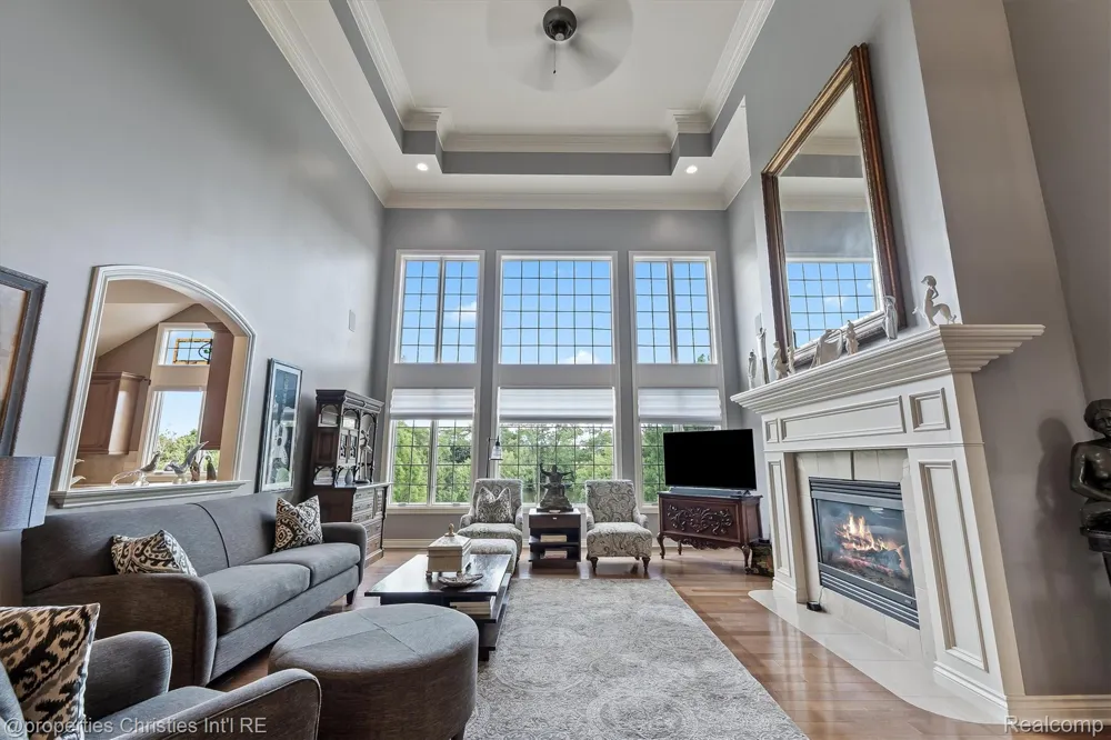 595 Ridge Point Drive Dundee Village, MI 48131